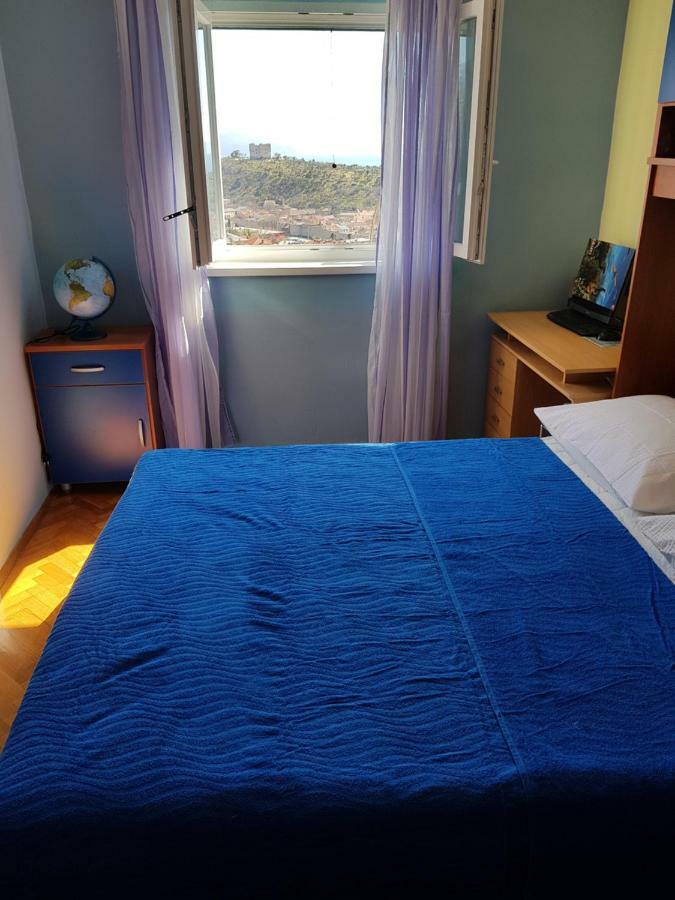 Apartment Jakov Сен Екстериор снимка