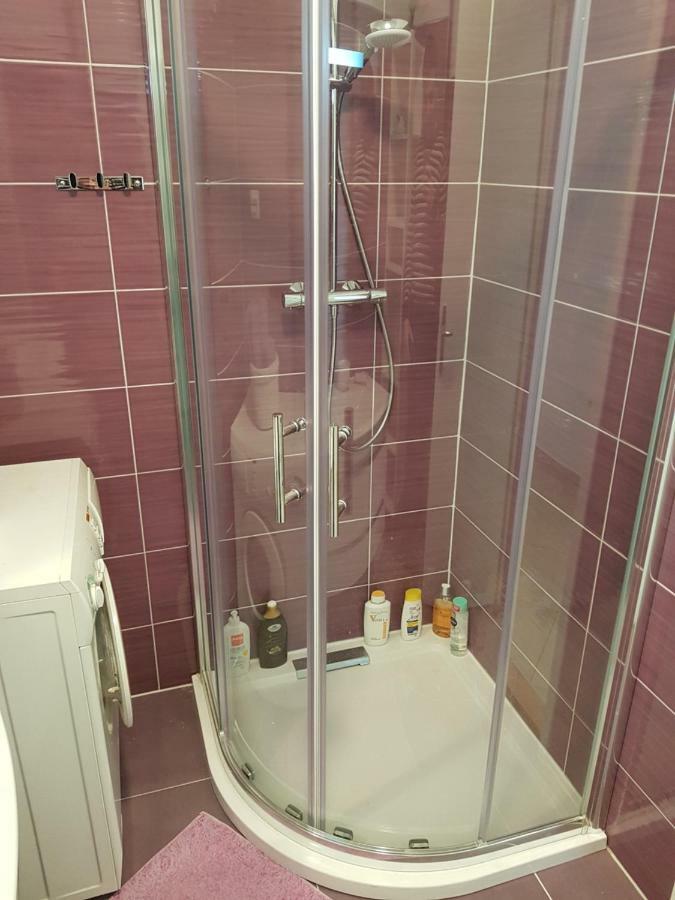 Apartment Jakov Сен Екстериор снимка