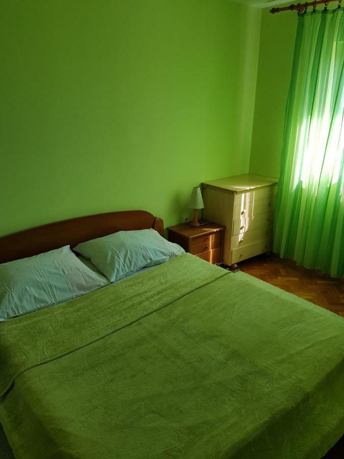 Apartment Jakov Сен Екстериор снимка