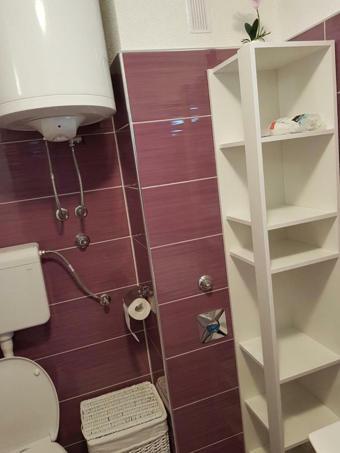 Apartment Jakov Сен Екстериор снимка